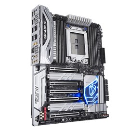 Gigabyte X399 DESIGNARE EX Üçlü M.2 WIFI BT RGB 16x SocketTR4 ATX