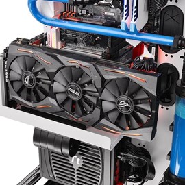 Thermaltake PCI-e 3.0 X16 300mm Riser Kablo AC-045-CN1OTN-C1