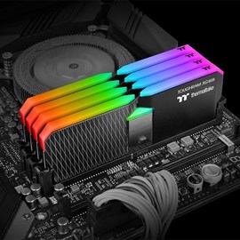 Thermaltake BT-R016D408GX2-4000C19A TOUGHRAM XG RGB DDR4-4000Mhz CL19 16GB (2X8GB) Dual Bellek Kiti