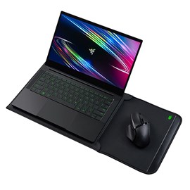 Razer Protective Sleeve V2 17.3 Koruyucu Notebook Kılıfı RC21-01590100-R3M1