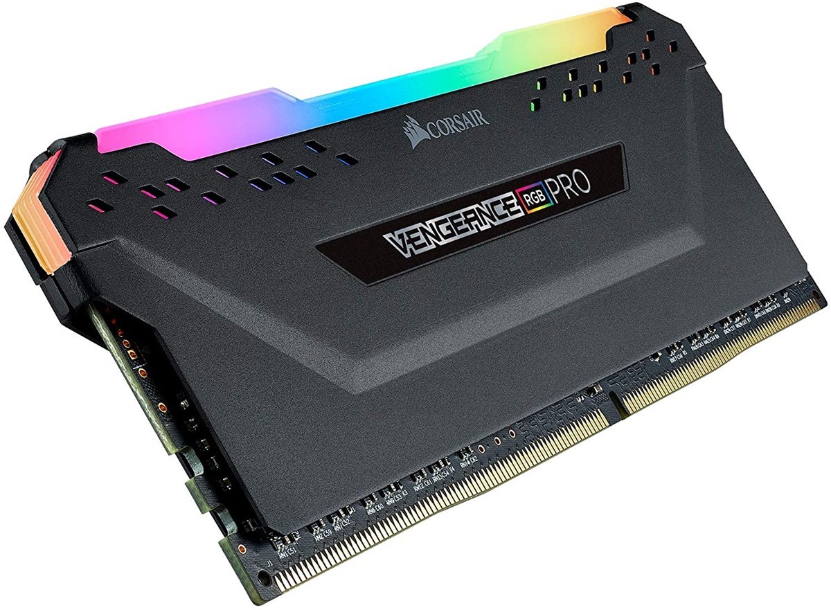 CORSAIR CMW8GX4M1Z3200C16 8GB Vengeance RGB PRO Siyah 3200MHz CL16 DDR4 Ram